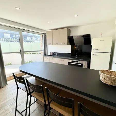 Joli Neuf Jardin 500 M Des Plages Apartment